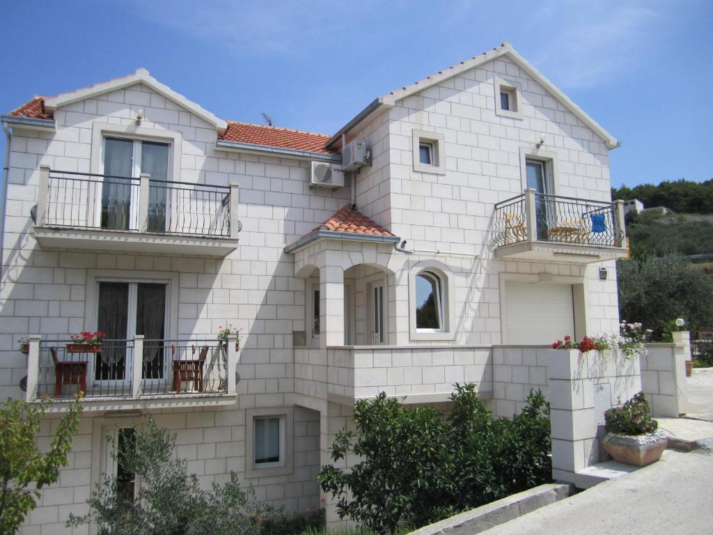 Apartments Nives Супетар Экстерьер фото