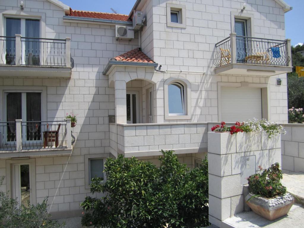 Apartments Nives Супетар Экстерьер фото