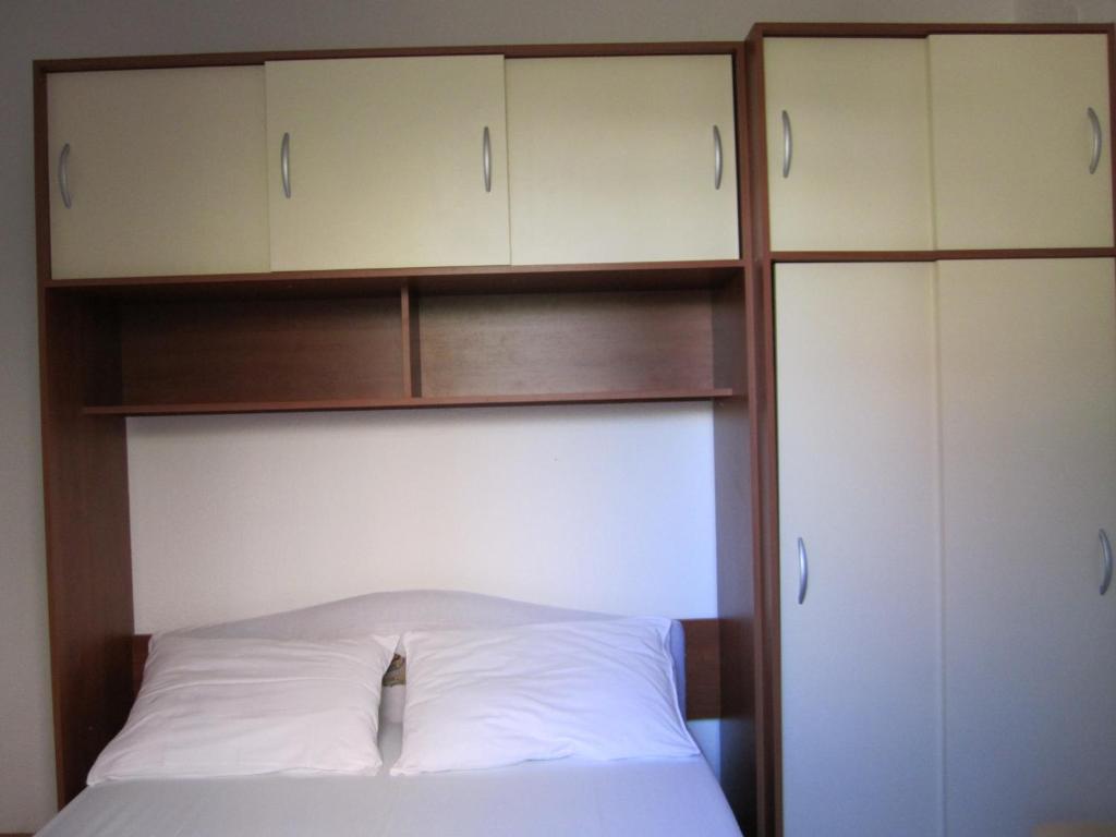 Apartments Nives Супетар Экстерьер фото