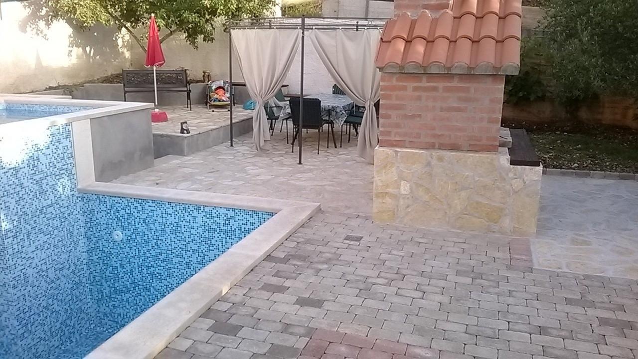 Apartments Nives Супетар Экстерьер фото